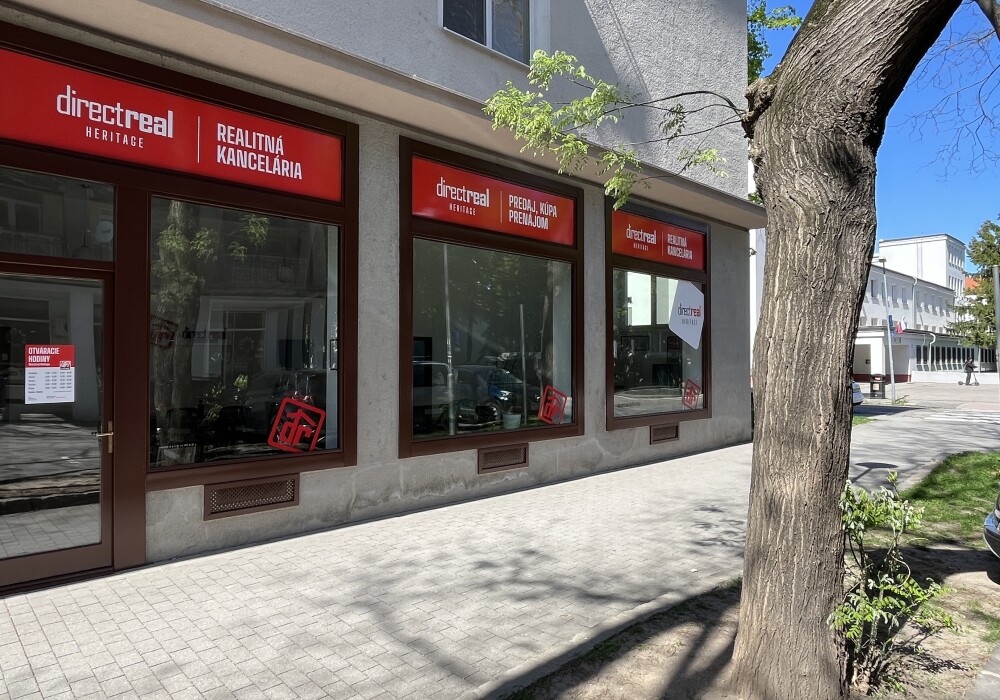 Kvačalova 22, 82108 Bratislava